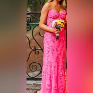 Sherri Hill Prom Dress - Pink 🎀